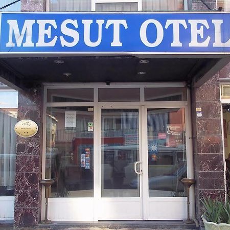Mesut Hotel Деницли Экстерьер фото